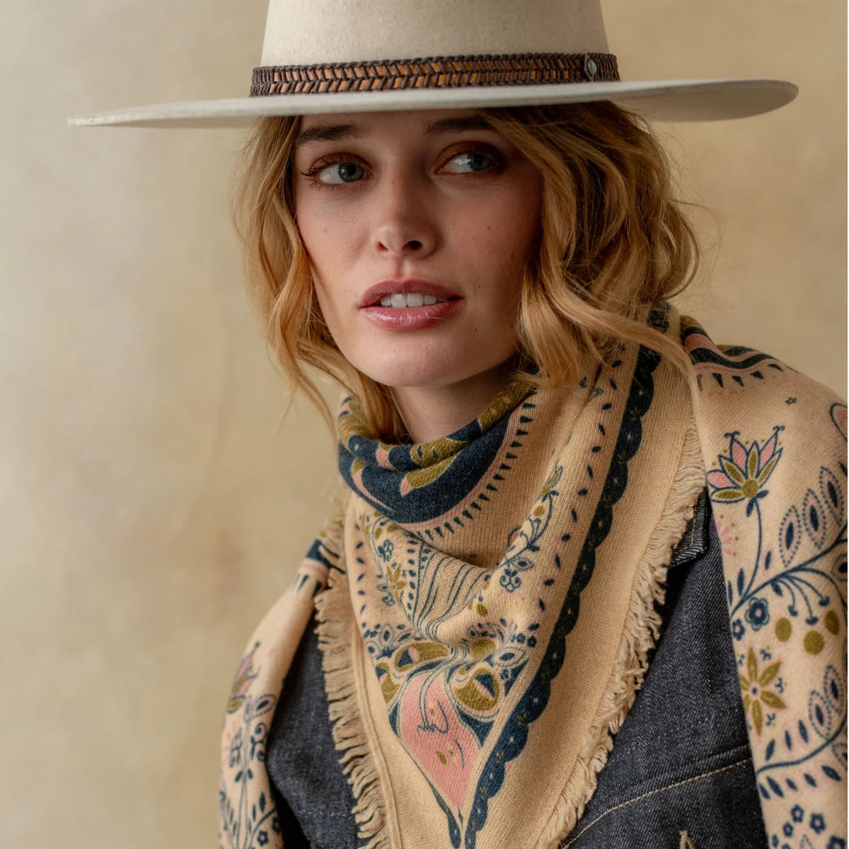 Lovebird Bandana Sweater Wrap - Sandstone