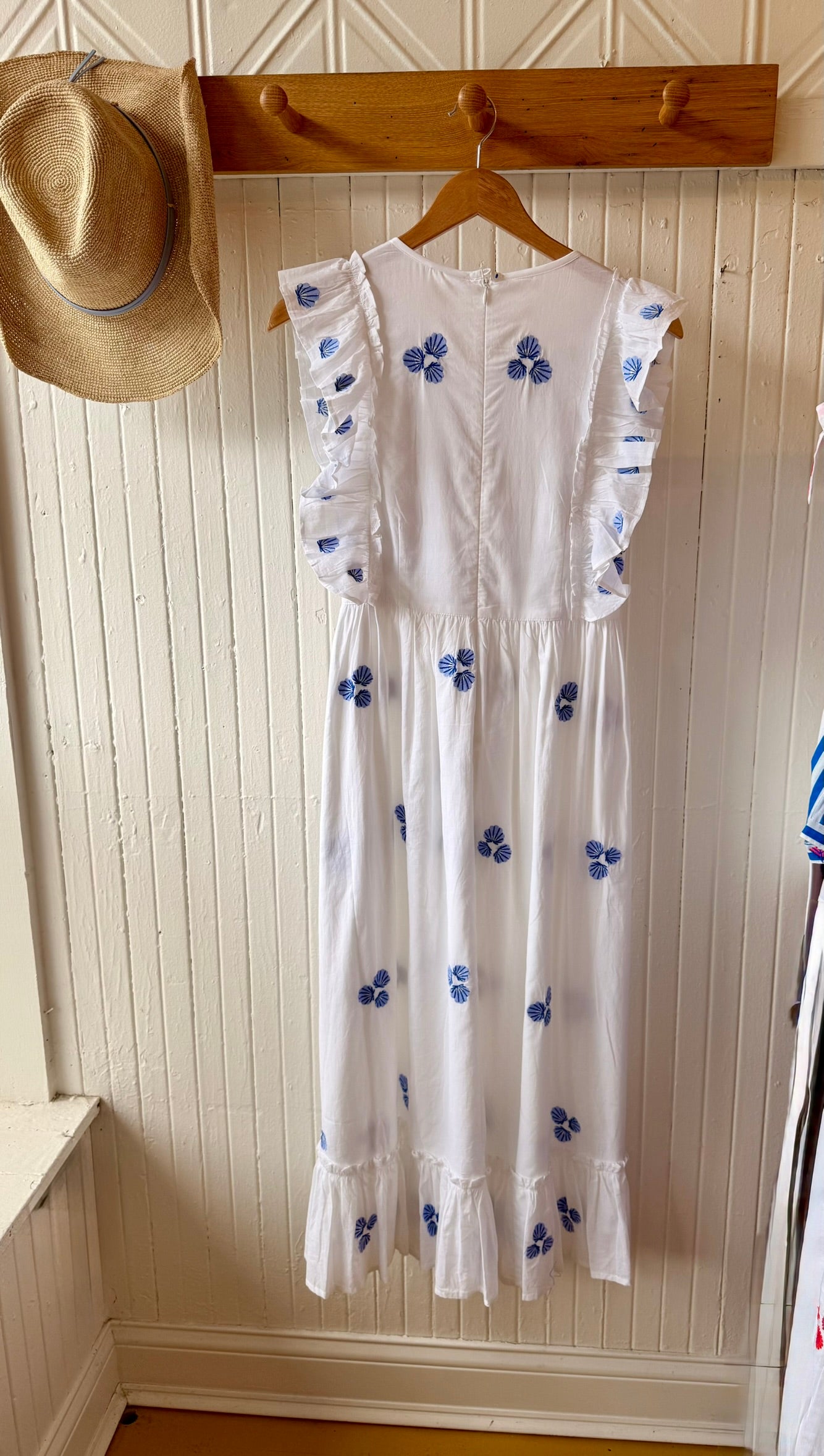 Nimo Perilla Dress - White/ Shells embroidery