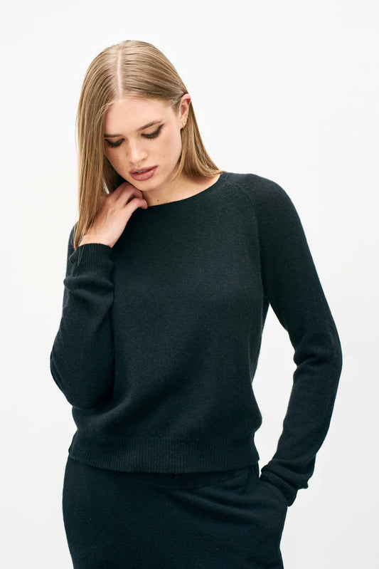 Crop Crew - Black